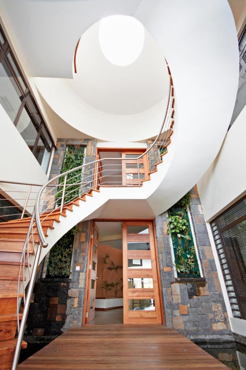 Villasun Luxury Apartments & Villas Flic en Flac Экстерьер фото