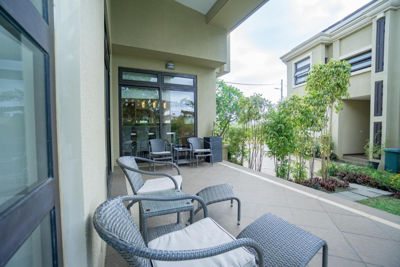 Villasun Luxury Apartments & Villas Flic en Flac Экстерьер фото