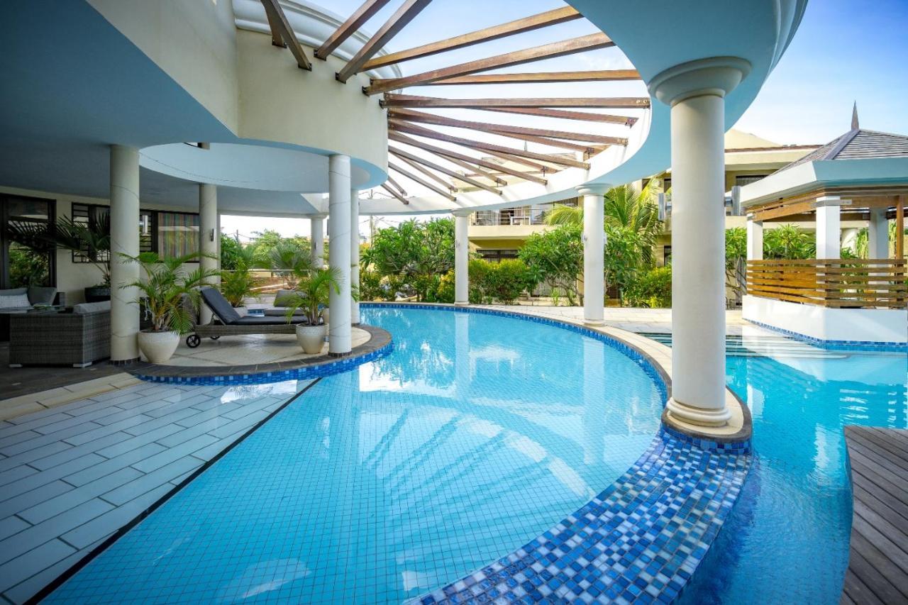 Villasun Luxury Apartments & Villas Flic en Flac Экстерьер фото